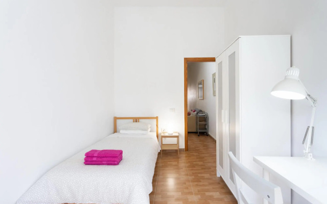 Home2Book Cozy Apartment Santa Cruz Center, Wifi