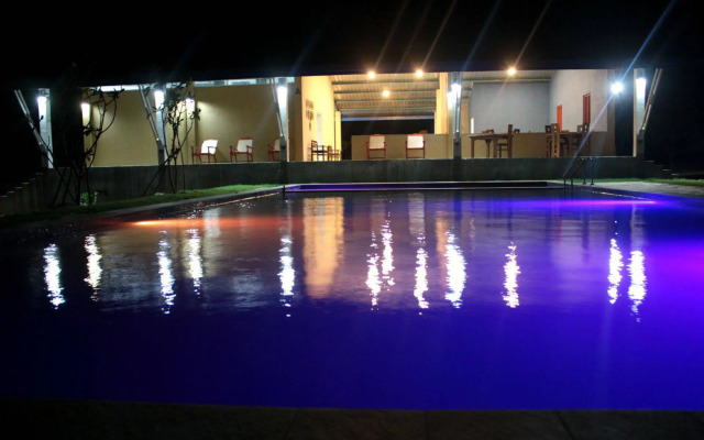 RHO Sigiriya Lake Edge Retreat
