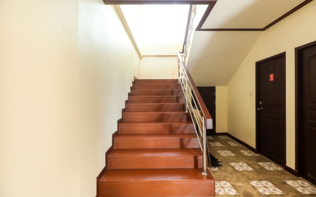 Oyo 360 de Phunchai Hometel,Lamphun