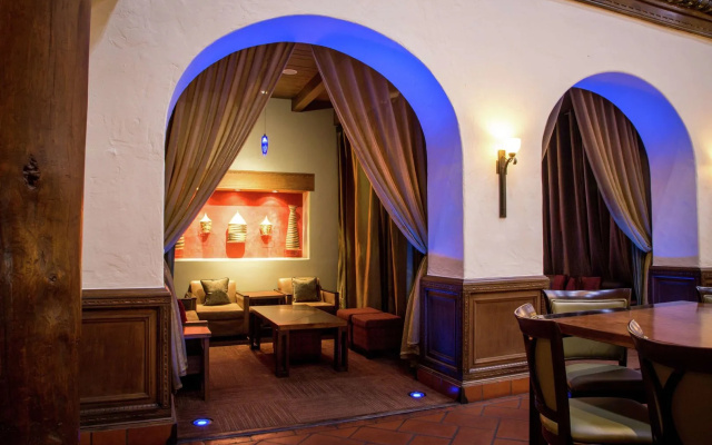 Hotel Andaluz Albuquerque, Curio Collection by Hilton