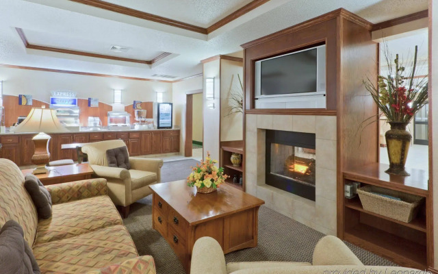 Holiday Inn Express Hotel & Suites Lancaster-Lititz by IHG