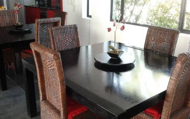 21 Kingfisher Guesthouse