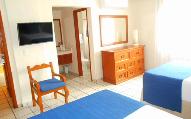 Park Royal Homestay Los Tules.