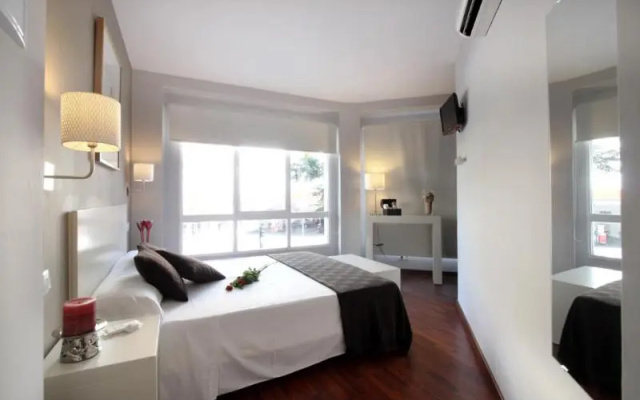 Dormavalencia Hostel Regne