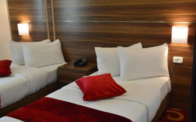 Park Plaza Hotel