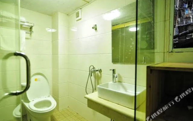 Yixiangju Homestay (Xijiang Qianhu Miao Village Observation Deck Branch)