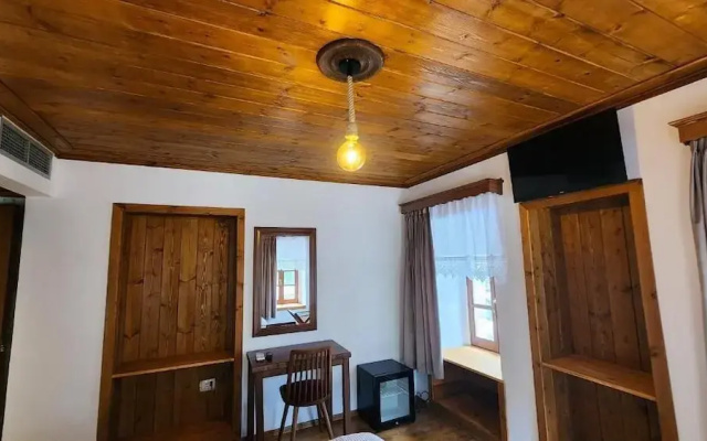 Bizant House Boutique Hotel