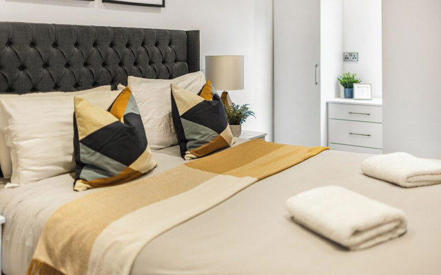 Newland Suite