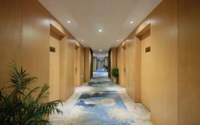 Wise Confidencen Jin Cheng Hotel
