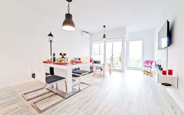 Отель Apartamenty Homely Place Centrum вид на фасад