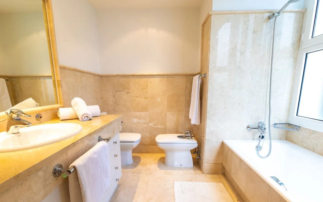 OleHolidays Apart Los Monteros-Palm Beach 6A0 a 50m playa