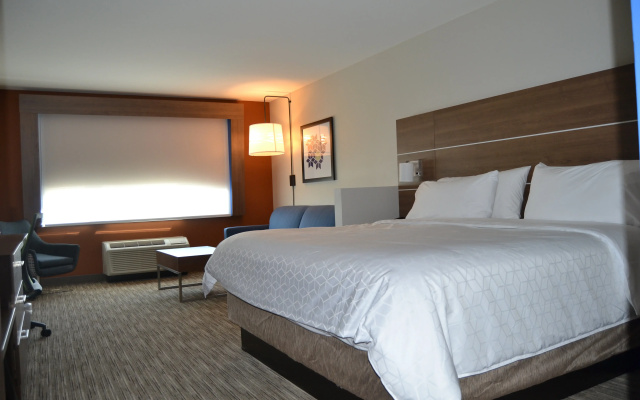 Holiday Inn Express & Suites Goodlettsville N - Nashville by IHG