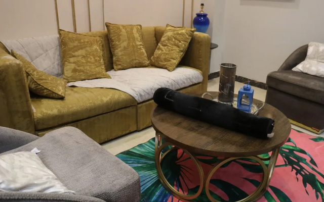 Sab Hotel & Residences