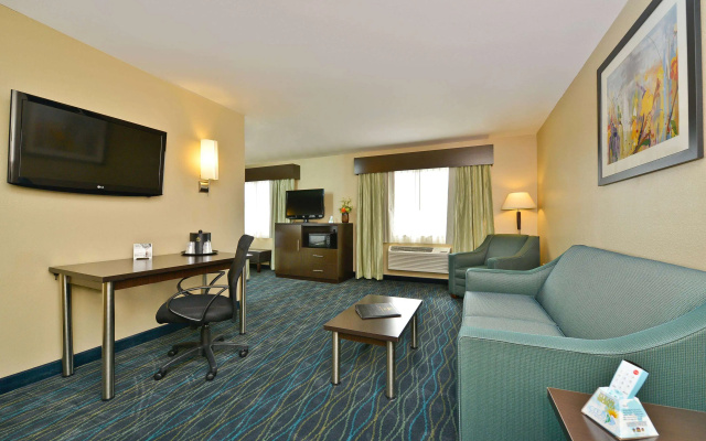 Baymont by Wyndham Marion, OH