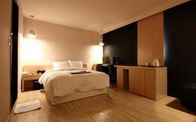Отель Mai Hotel Seoul Южная Корея, Сеул - отзывы, цены и фото номеров - забронировать отель Mai Hotel Seoul онлайн комната для гостей