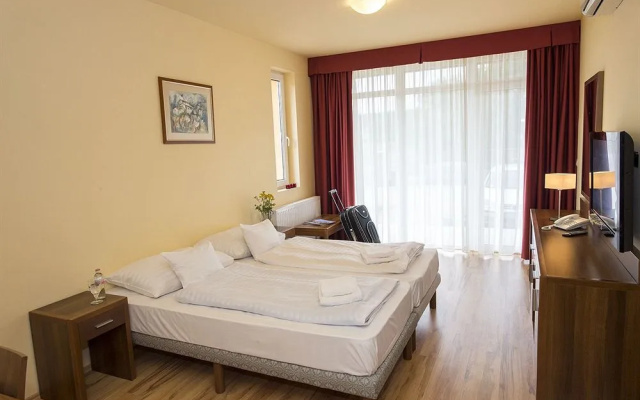 Club Kehida Aparthotel