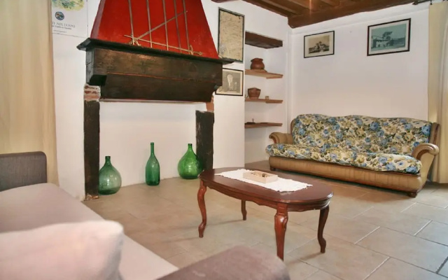 Holiday House Carpe Diem Colognora Di Pescaglia White Apartment