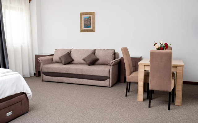 IPN APARTMENTs -MOTEL