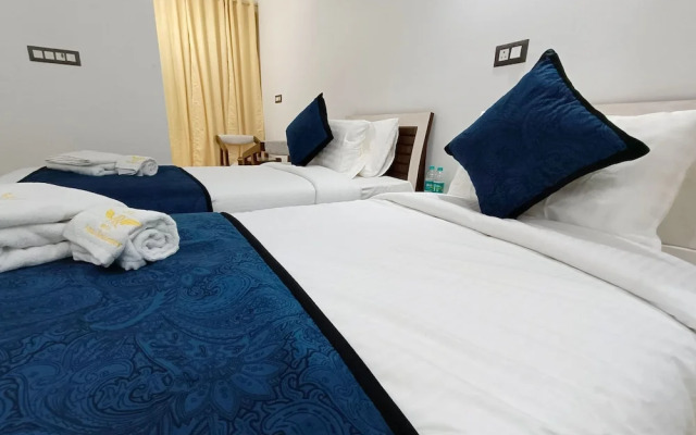 Hotel Aman Residency
