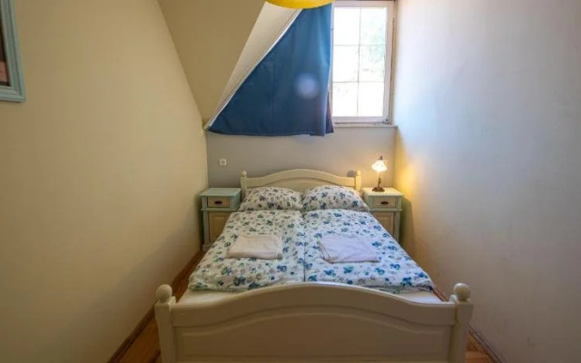 Pater Apartments