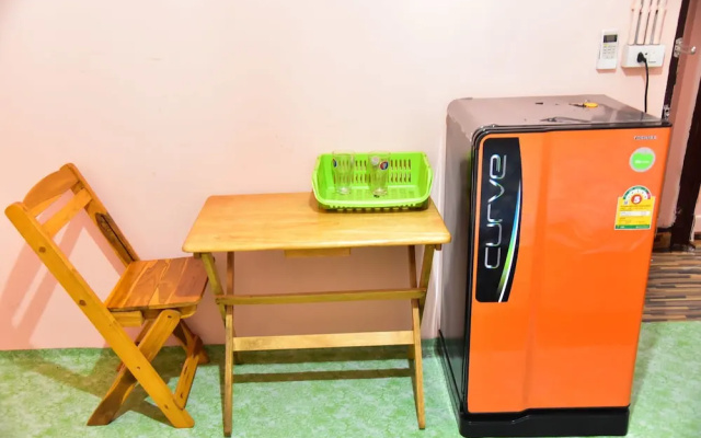 Big Orange Localstay at Siam