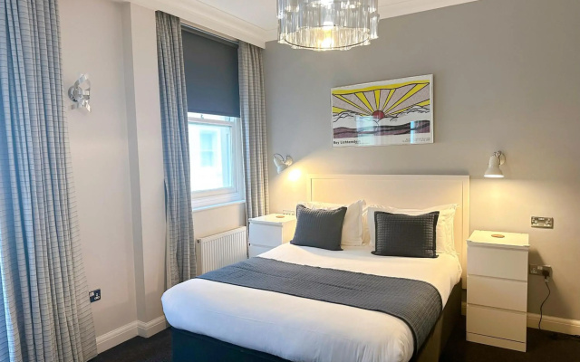 Legends Hotel Brighton