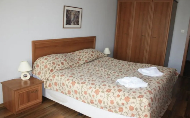 Evergreen ApartHotel & Spa