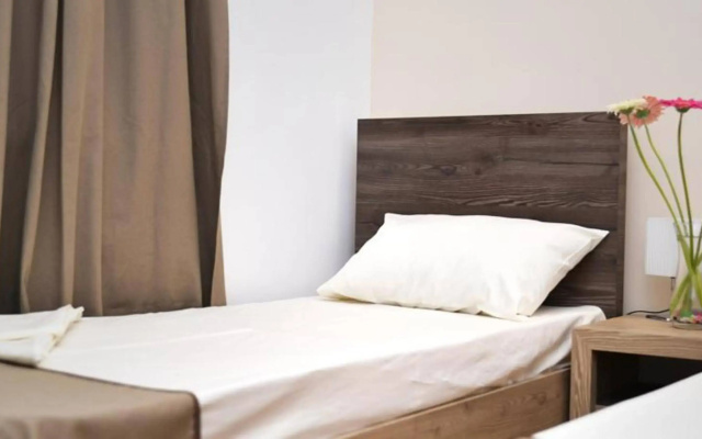 Сити Отель (City Hotel)