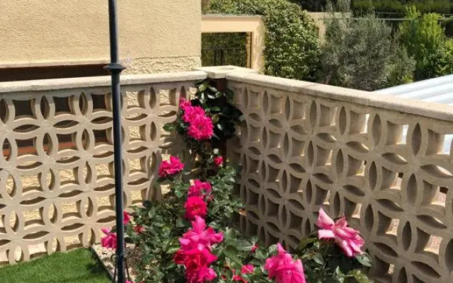 Finca Karicia Business Suite