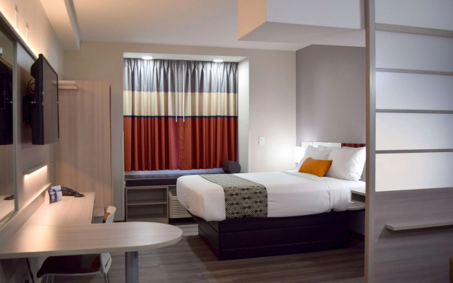 Microtel Inn & Suites by Wyndham Raleigh