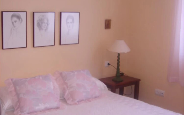 Malaga 101487 4 Bedroom Villa By Mo Rentals
