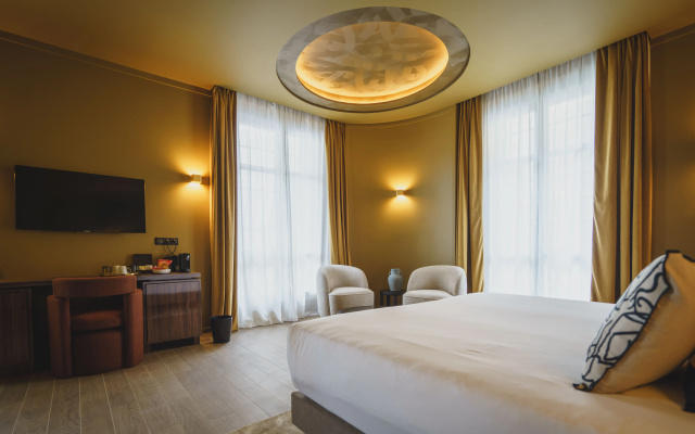 Gounod Hotel