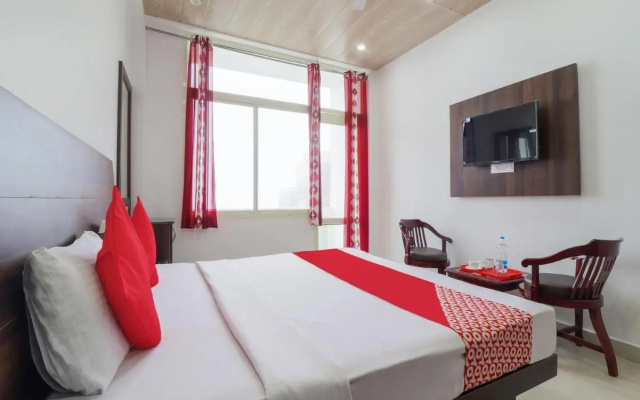 Fabexpress Kalsia Home Stay