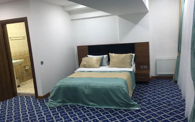 Hotel 28