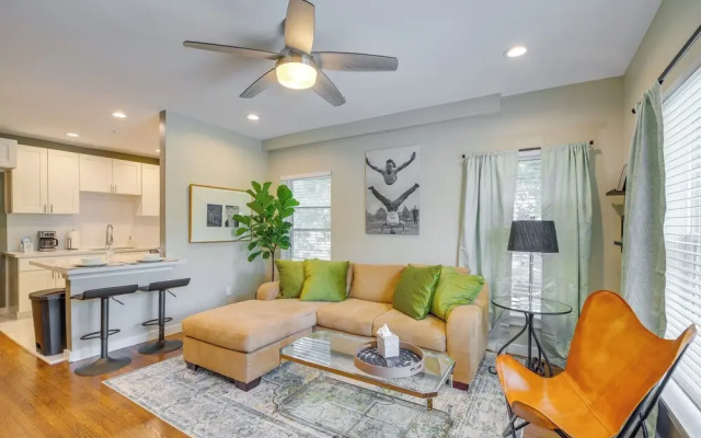 Pet-friendly Houston Apt: Walk to Midtown!