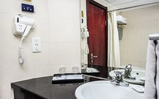 Yuntian Haiwan Holiday Hotel