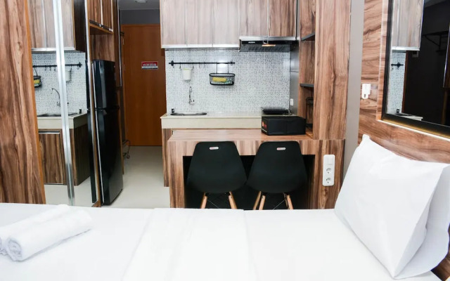 Comfort Studio At Evenciio Margonda Apartment