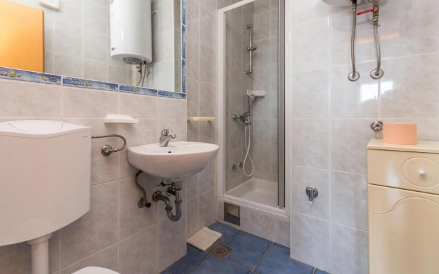 Awesome Apartment in Pakostane With 1 Bedrooms and Wifi