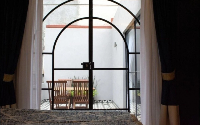Casa Bis