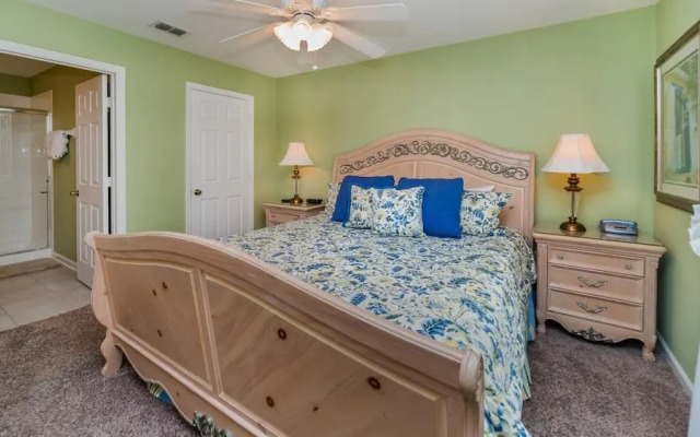 2709 Manesty Lane