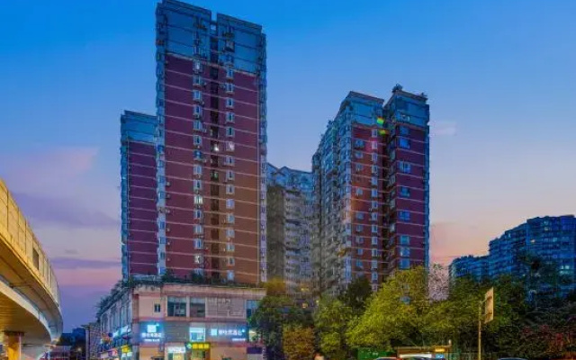 Love Esports Hotel Chengdu Jinniu Wanda Wenshu Branch