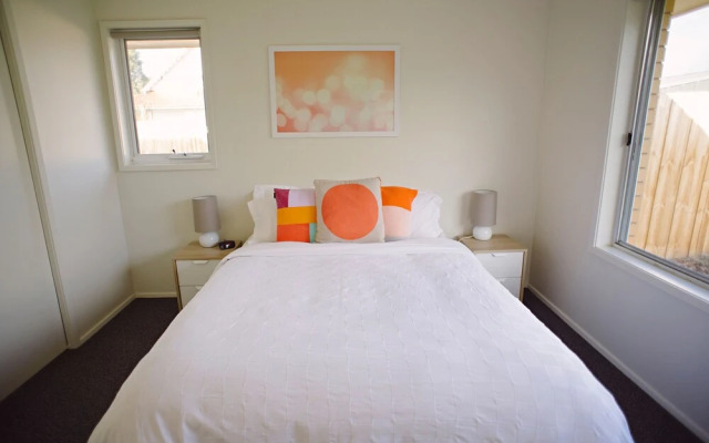Waterfront Holiday Home - Esplanade 54