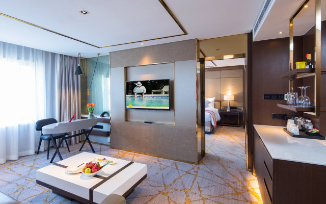 Golden Tulip Shanghai Rainbow