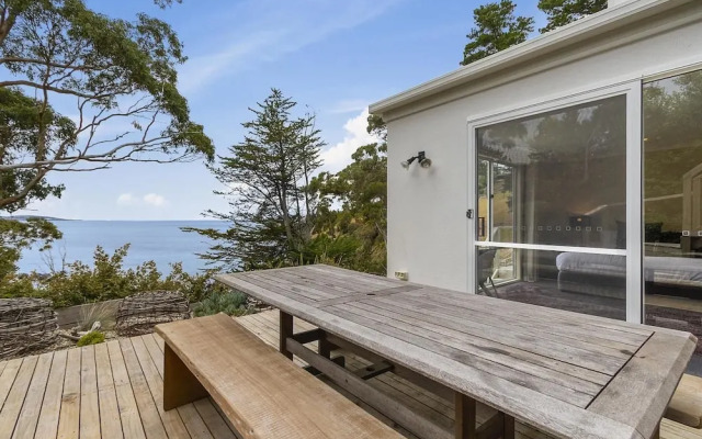 Hidden Bay - 5 BR luxury waterfront