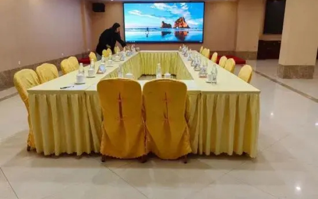 Riverside Lidu Hotel