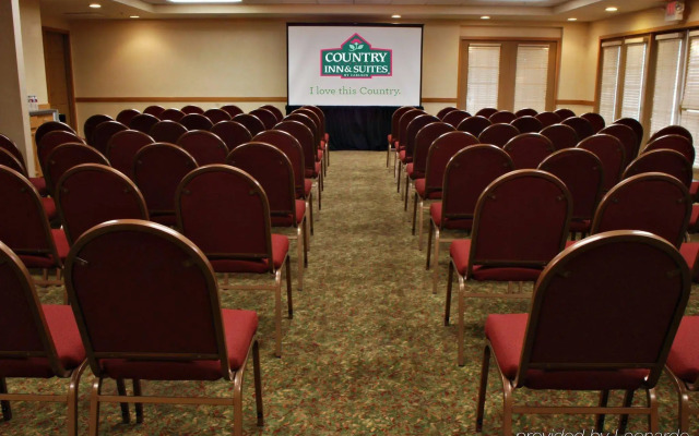 Country Inn & Suites Deer Valley