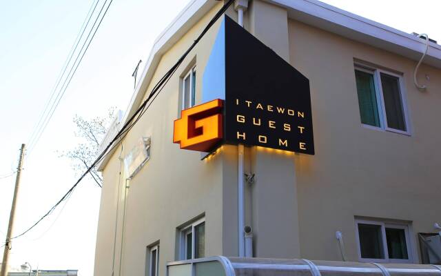 Отель Itaewon N Guesthouse in Seoul вид на фасад
