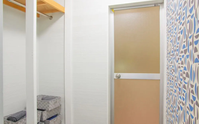 May flower Hostel