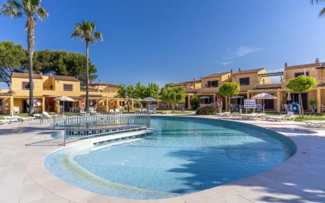 Apartamentos Ses Anneres