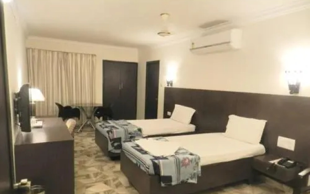 Hotel Aditya Palace